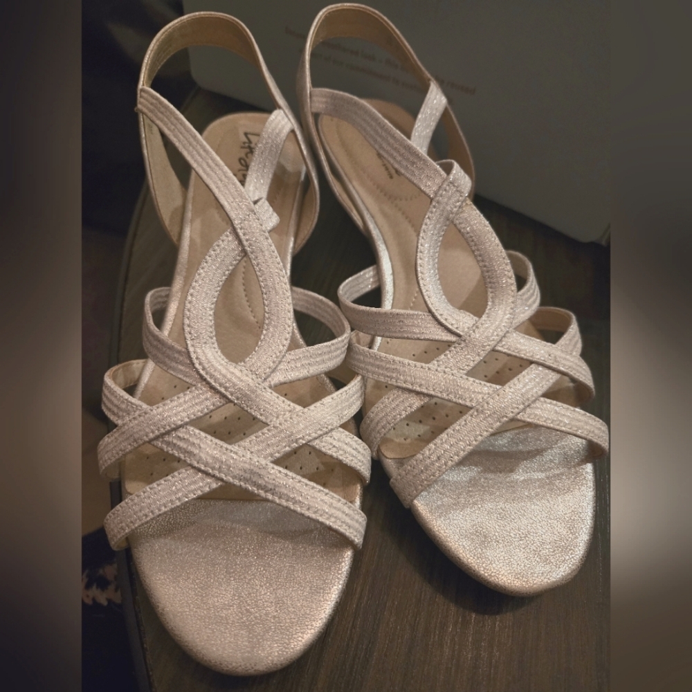 Yaya Sandal